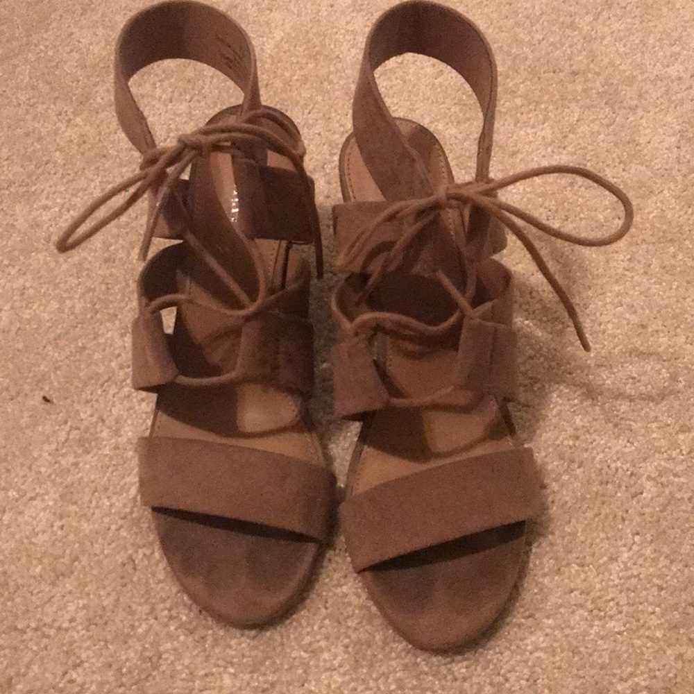 Cute tie heels